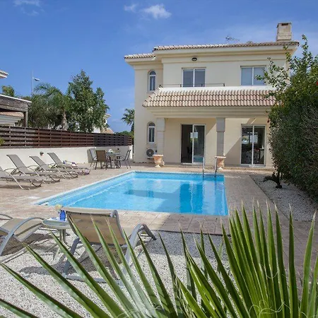 Blue Water Bay 150 Metres From The Beach Protaras 77 * Paralimni
