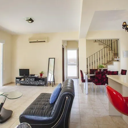 Blue Water Bay 150 Metres From The Beach Protaras 77 * Paralimni
